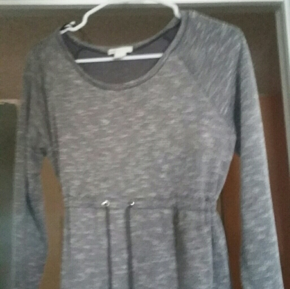 Dress - Picture 2 of 4